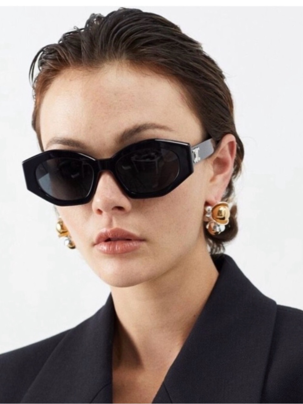 Authentic Celine Triomphe CL40238U sunglasses